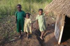Jesus-Loves-the-Little-Children-Uganda-0014